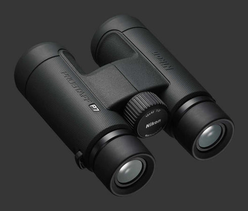 Nikon Prostaff P7 10x42 kiikari